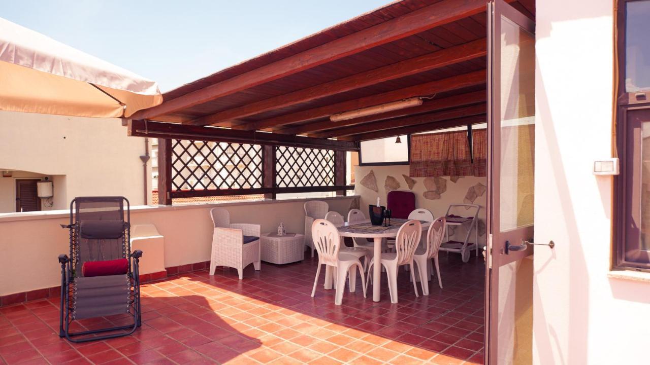 Pm 12 Via Achille Grandi Guest House Alguer Exterior foto