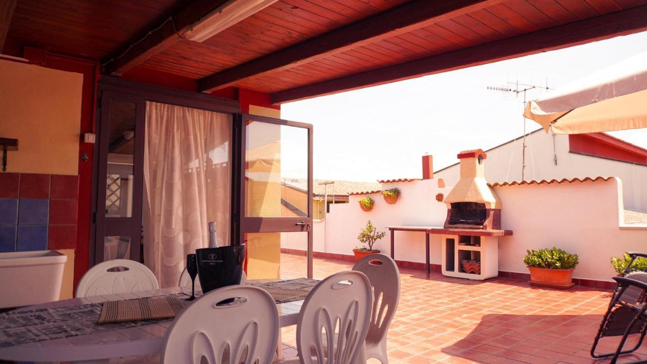 Pm 12 Via Achille Grandi Guest House Alguer Exterior foto