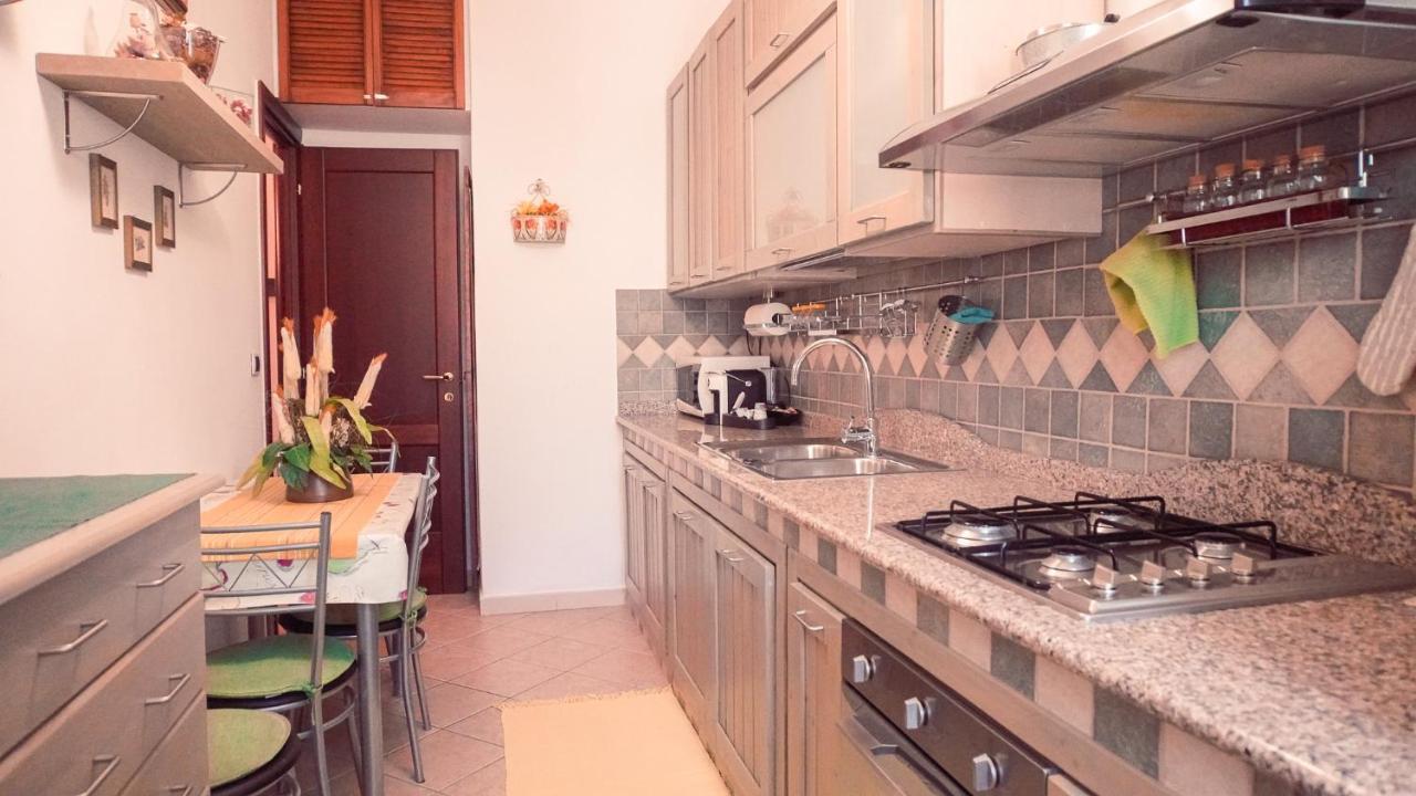 Pm 12 Via Achille Grandi Guest House Alguer Exterior foto