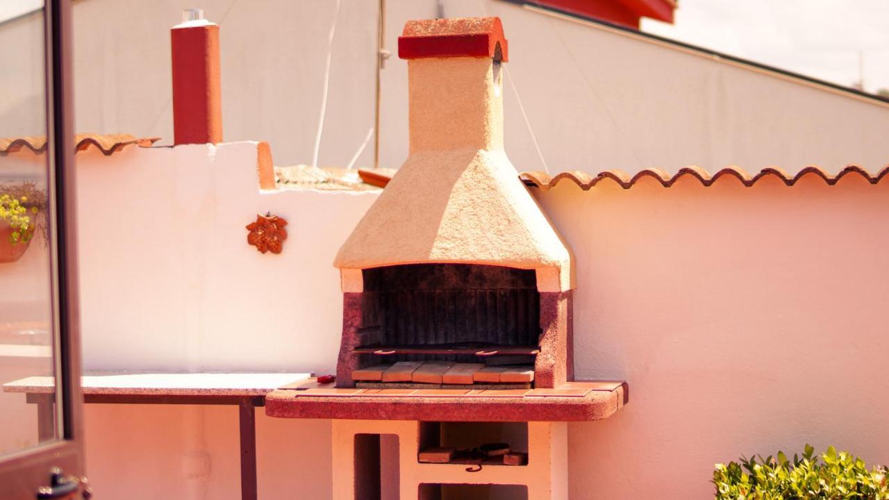 Pm 12 Via Achille Grandi Guest House Alguer Exterior foto